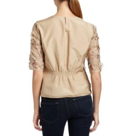 BCBG MaxAzria Tan Floral Appliqué Laser Cut Silk Blend Short Sleeve Top M - Picture 2 of 8